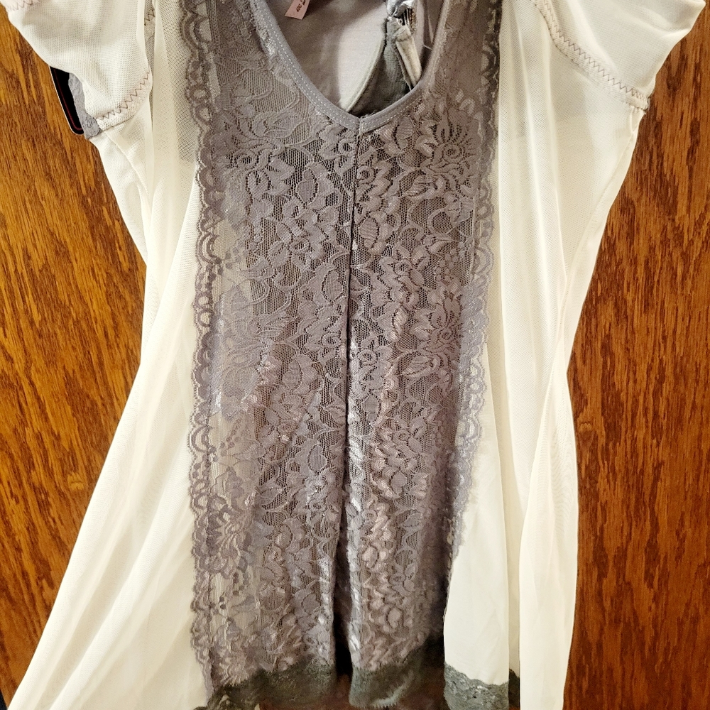 Lace chiffon grey black sexy chamise NWT
